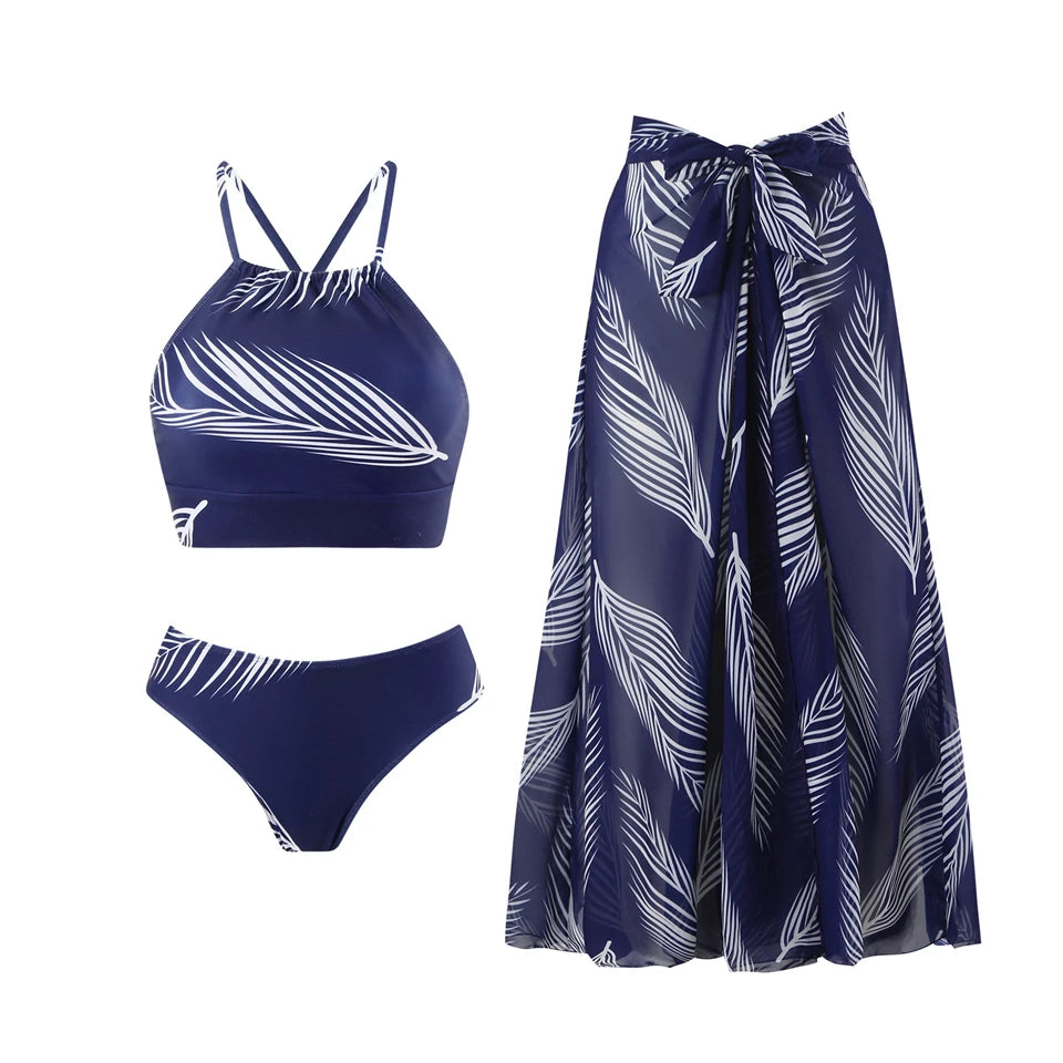 Conjunto de Bikini con Top Halter y Falda Larga Estampada en Hojas Ref: 0559
