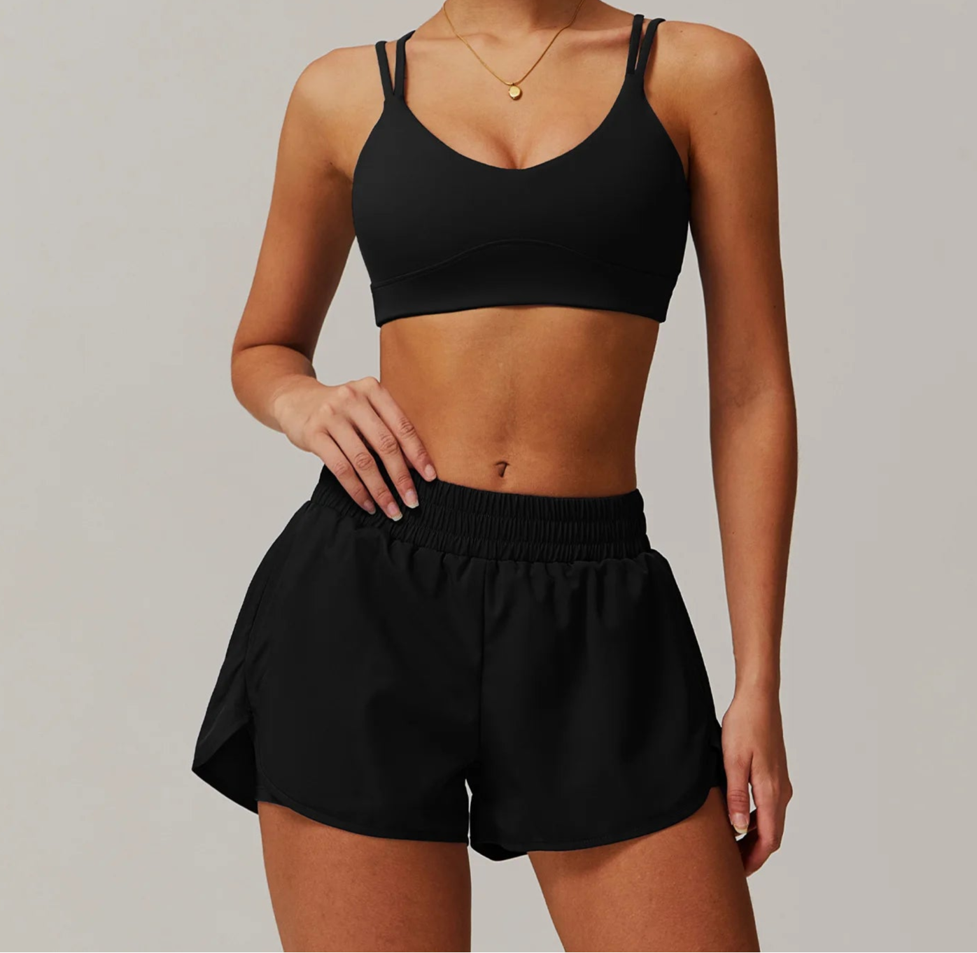 Conjunto Deportivo con Top de Tiras Dobles y Short Ref: 1063