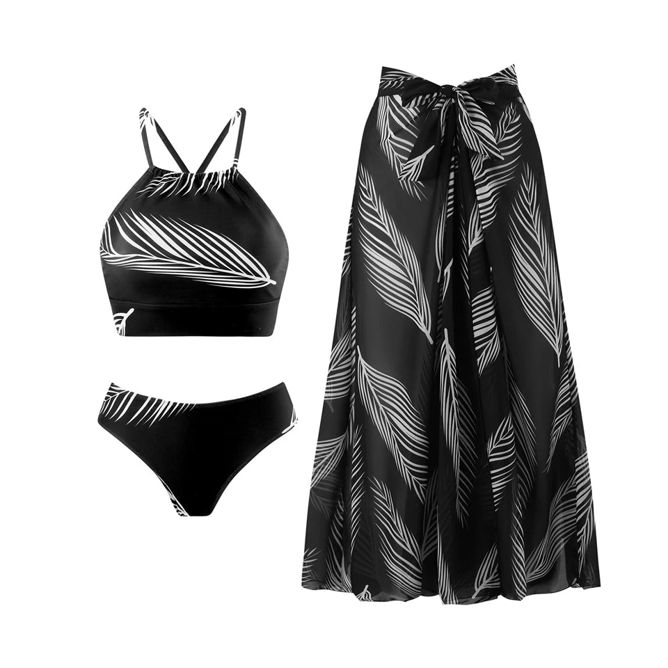 Conjunto de Bikini con Top Halter y Falda Larga Estampada en Hojas Ref: 0559