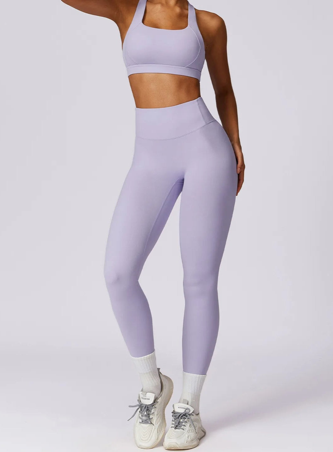 Conjunto Deportivo Liso con Top y Calza Ref: 1023